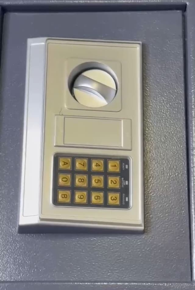 β¨CONSIGNMENT BOX VIDEO PROOF FOR YOUR CL